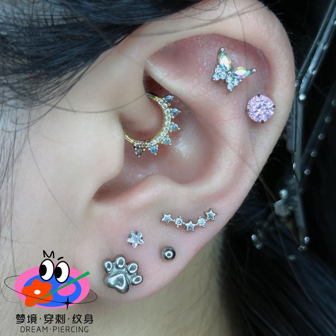 👂